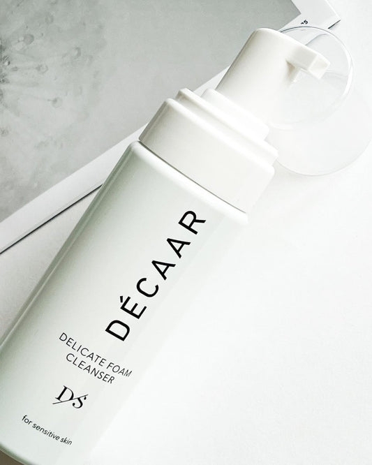 ŠVELNIOS VALOMOSIOS PUTOS JAUTRIAI ODAI || Delicate Foam Cleanser - decaar.lt