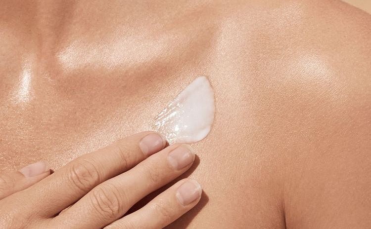 Kūno odos priežiūra šalant orams: ką būtina žinoti? - Decaar.lt