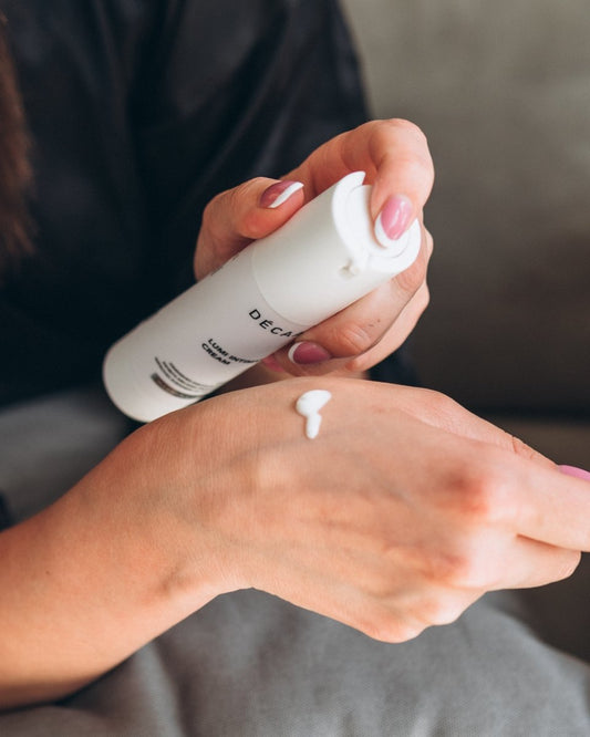KREMAS INTYMIŲ ZONŲ ODOS ŠVIESINIMUI || Lumi Intimate Cream - decaar.lt